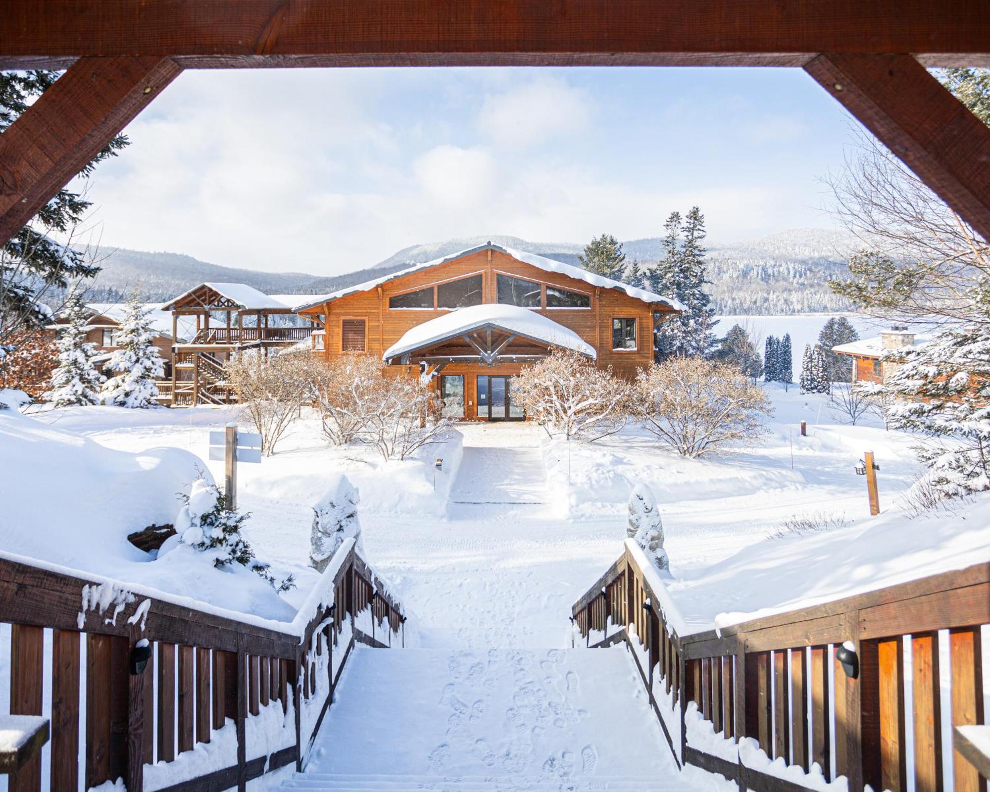 Le Grand R Hotel Saint-Donat-de-Montcalm Kültér fotó